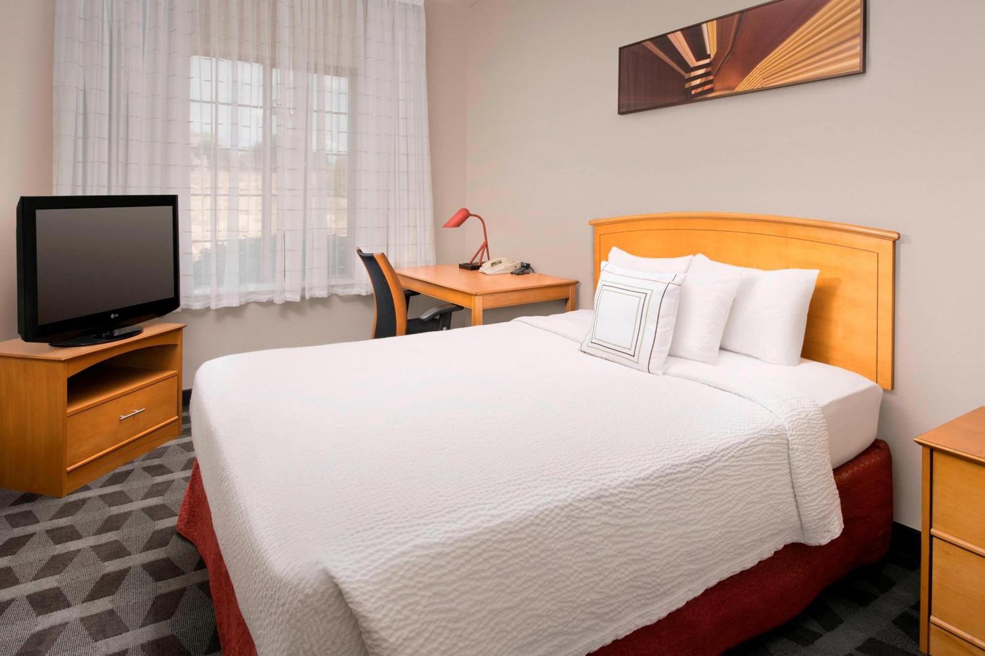 Towneplace Suites By Marriott Albuquerque Airport Exterior foto
